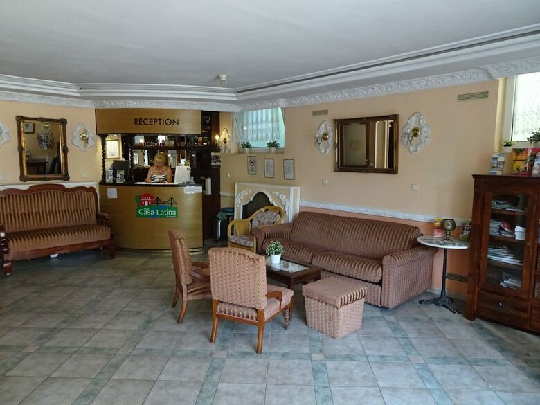 Hotel Casa Latina