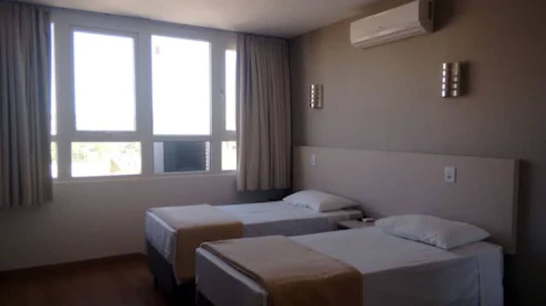 Hotel Coral Tower Trade Center