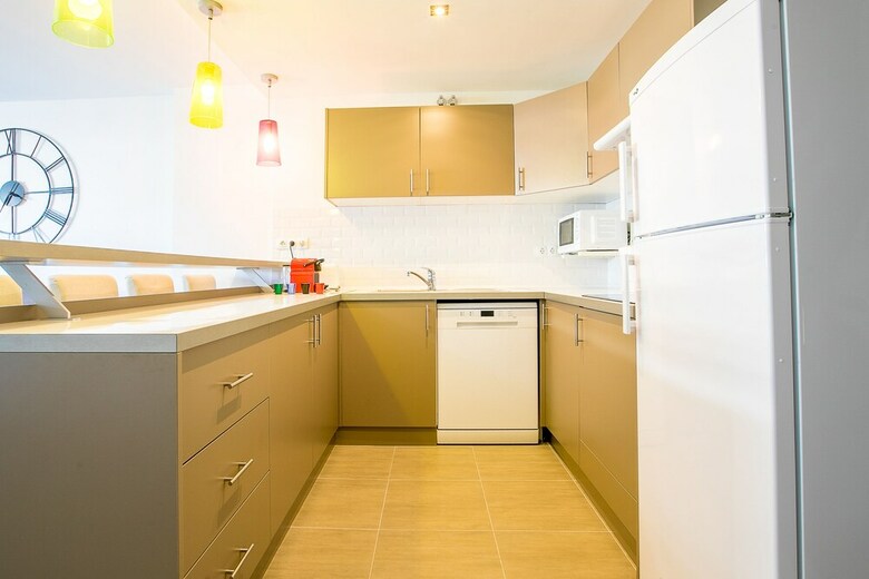 Apartamentos Oleholidays 111 Centro Puerto Ban�s 50 M. Playa
