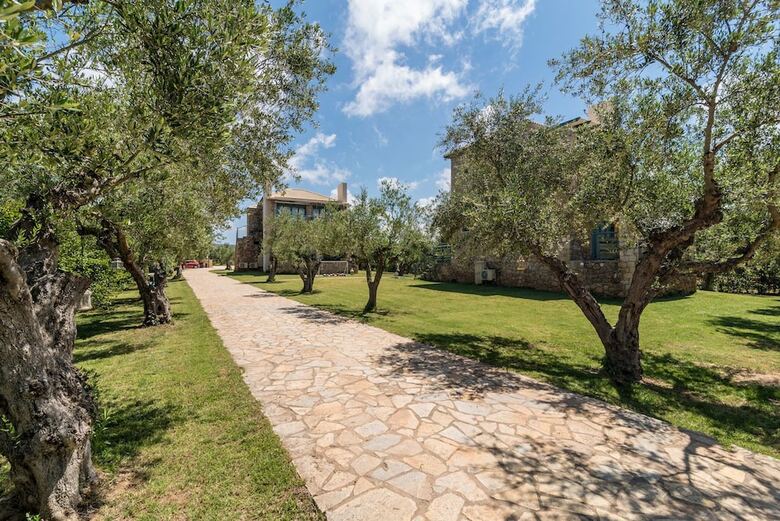 Apartamentos Megalos Kampos