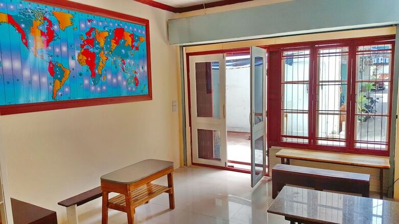Hostal Bangkok Legend