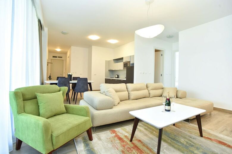 Aparthotel Royal Gardens Apartments