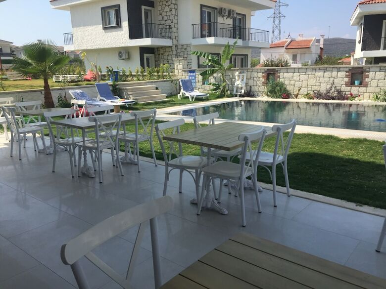 Bed & Breakfast My Vera Alacati Butik Otel