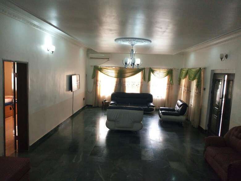 Adent Hotel And Event Centre