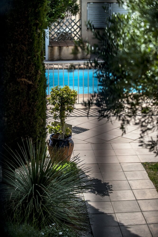 Residencia H�tel Leukos