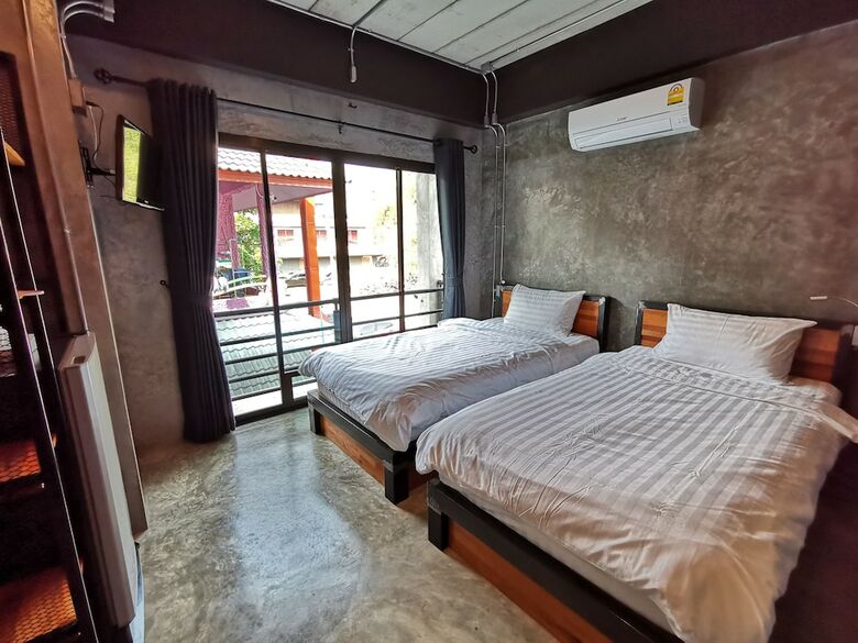 Hotel Norn Nee Nor Hostel&cafe
