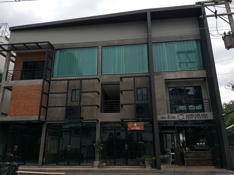 Hotel Norn Nee Nor Hostel&cafe