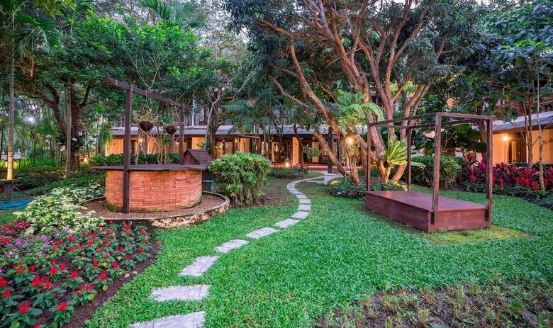 Hotel Ratchapruek Lanna Boutique