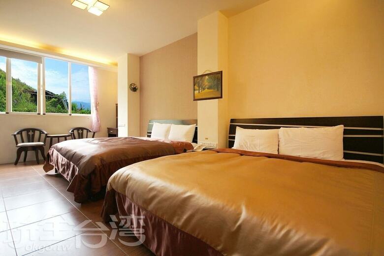 Bed & Breakfast Here Is Good Home II