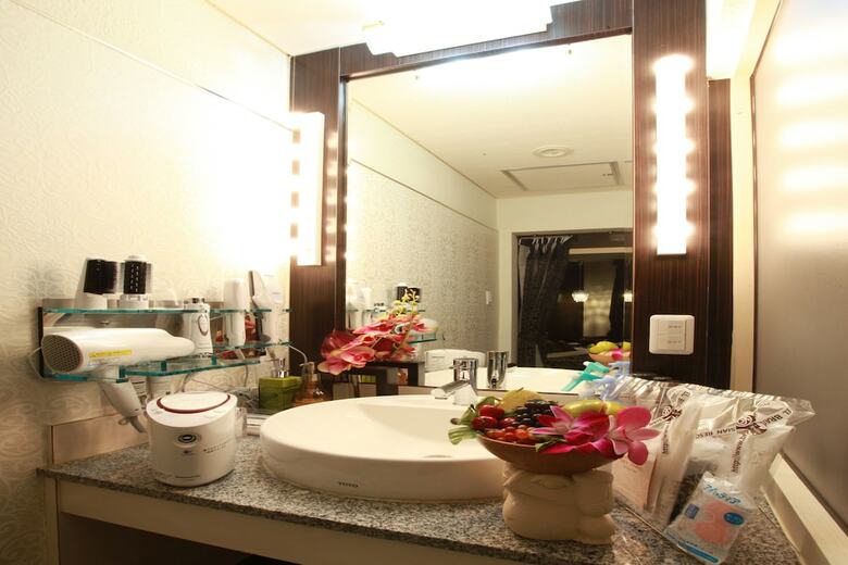 Beauty Hotel Brassino Asian Resort