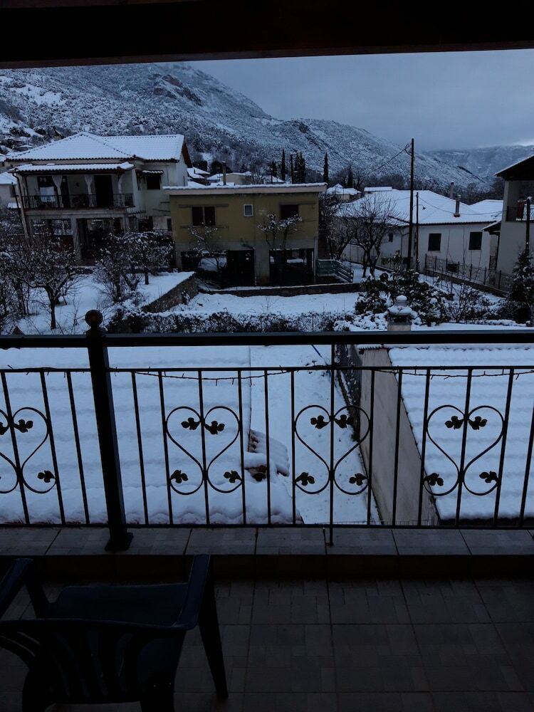 Hotel Mansion Of Kertezis