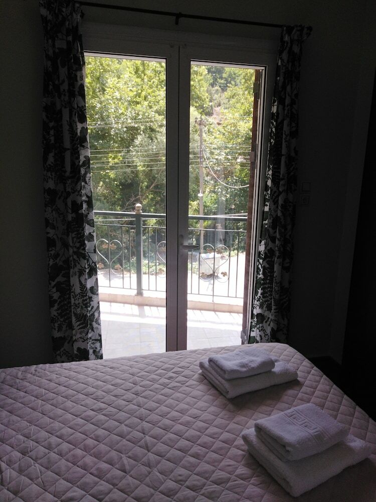 Hotel Mansion Of Kertezis