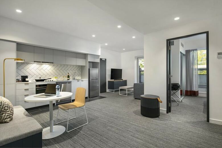 Aparthotel Quest Canberra City Walk