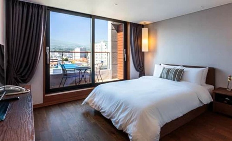 Fk Alegria Hotel