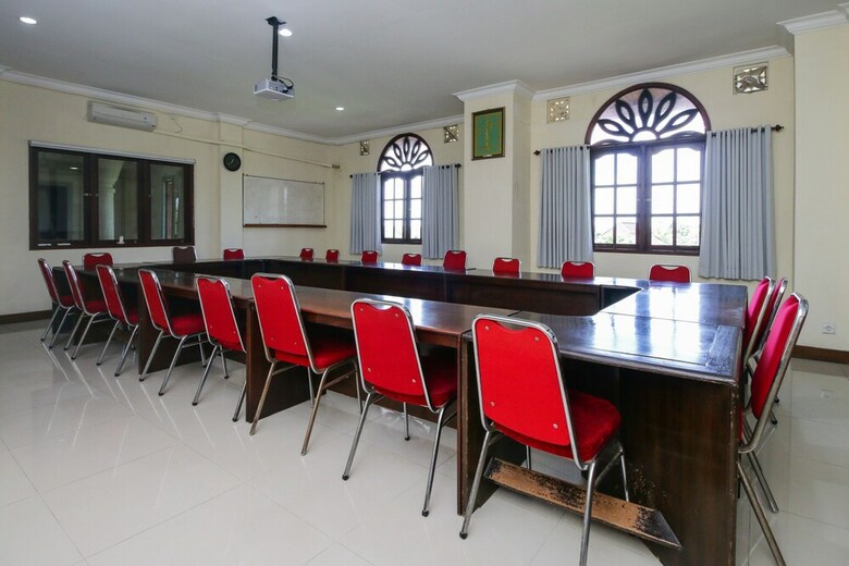 Hotel Airy Mengwi Raya Kapal 20 Bali
