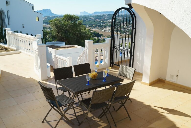 Book It Villa Attias Moraira