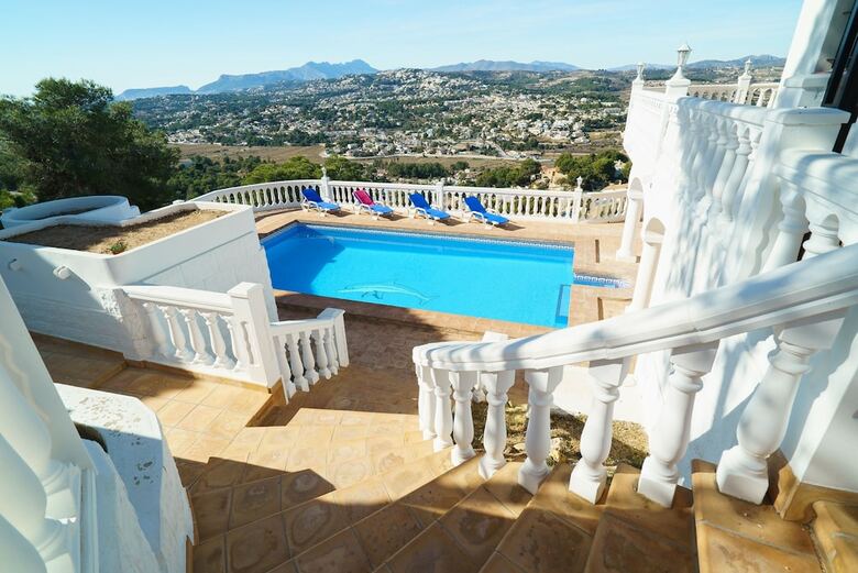 Book It Villa Attias Moraira