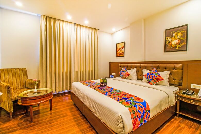 Fabhotel Kian