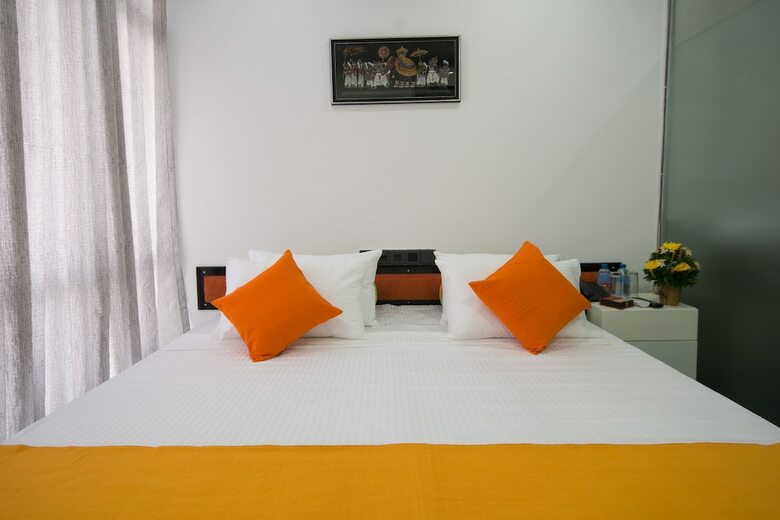 Avora Hotel