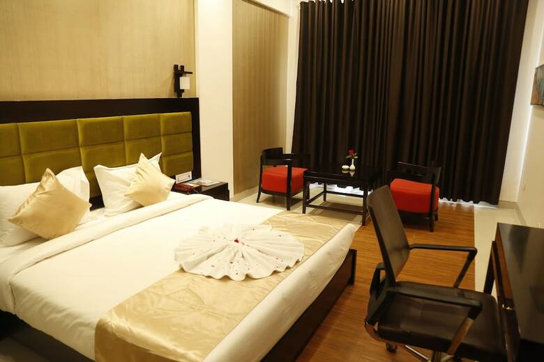 Hotel Silver Estate Resort