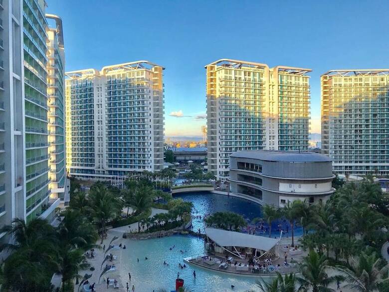 Azure Luxury Beach Suites By Vacationsph