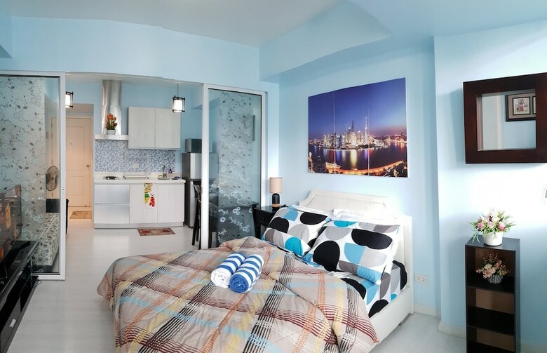 Azure Luxury Beach Suites By Vacationsph