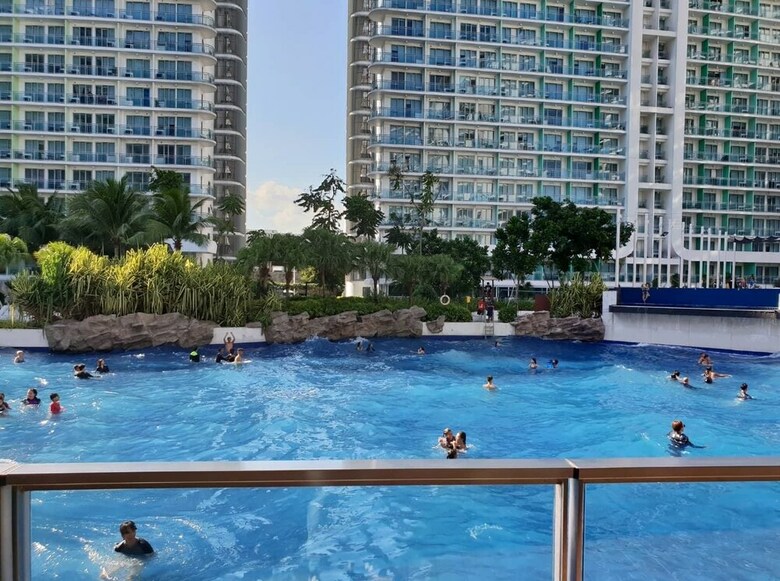 Azure Luxury Beach Suites By Vacationsph