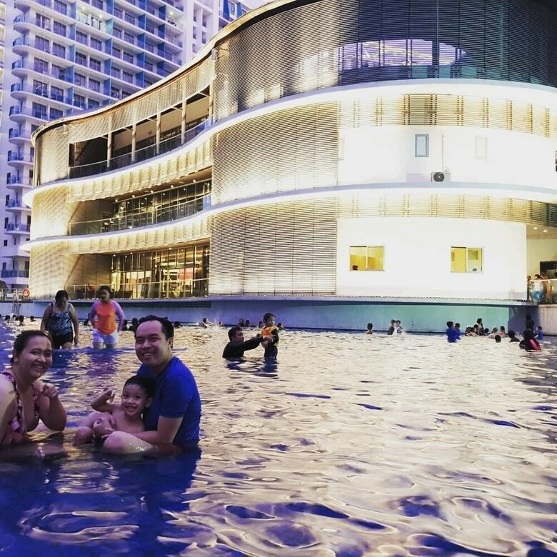 Azure Luxury Beach Suites By Vacationsph