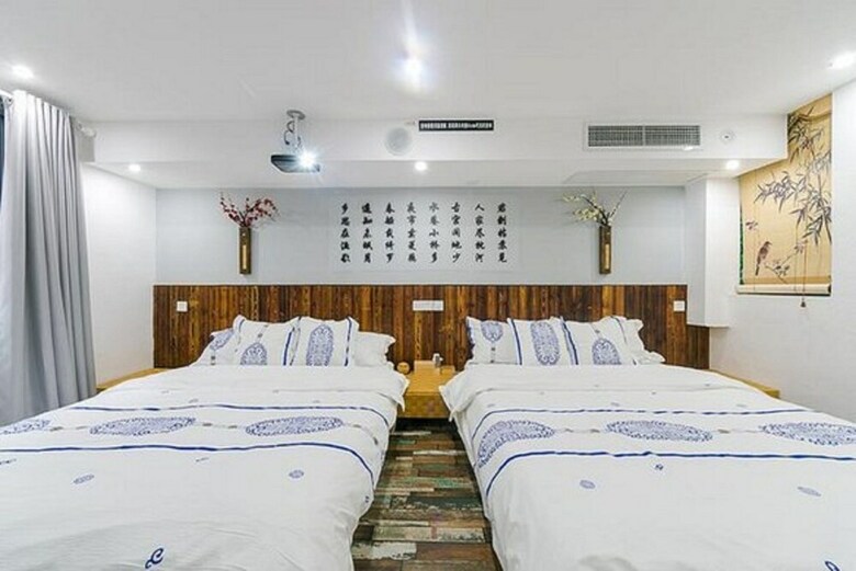 Su She Court Hotel