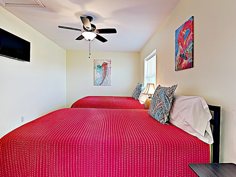 48 Sea Isle Village - One Bedroom Bungalow