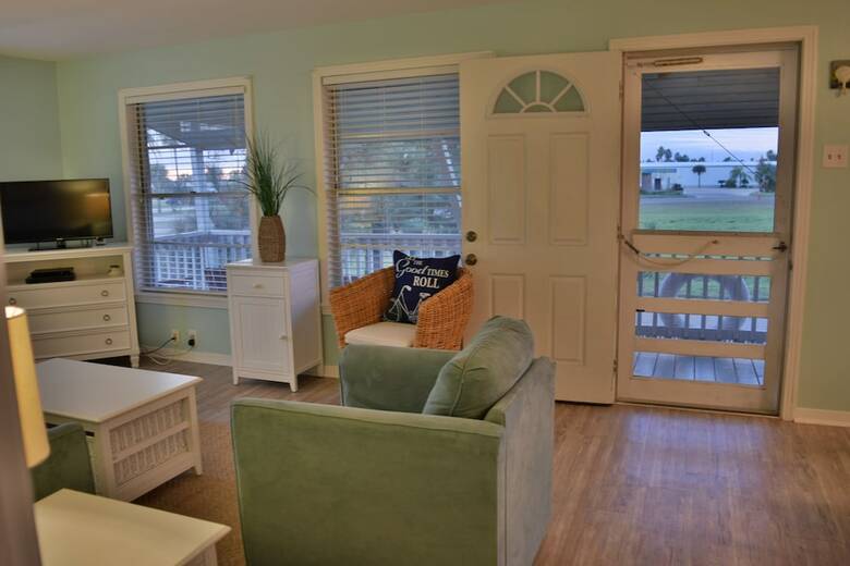 Renn House - Three Bedroom Bungalow