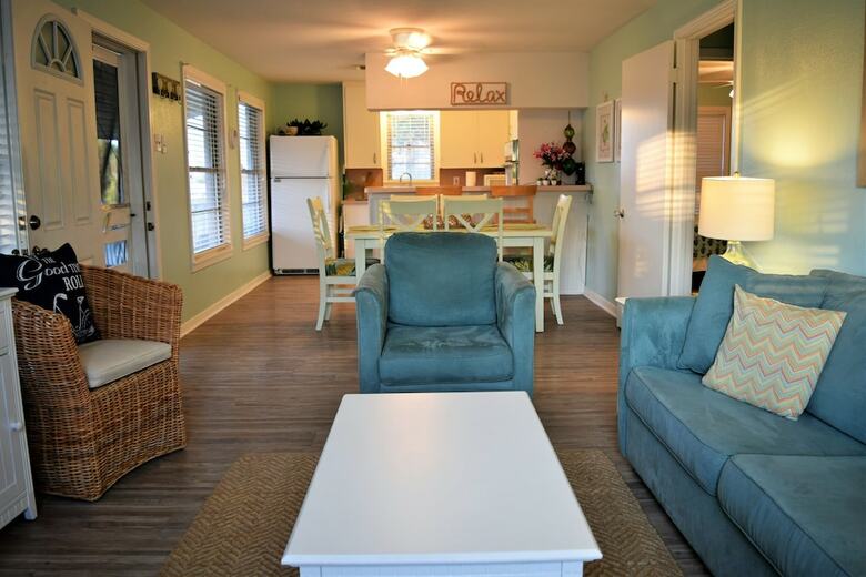 Renn House - Three Bedroom Bungalow