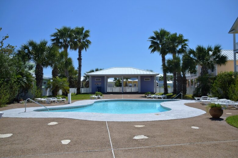 Paradise Palms - Four Bedroom Home