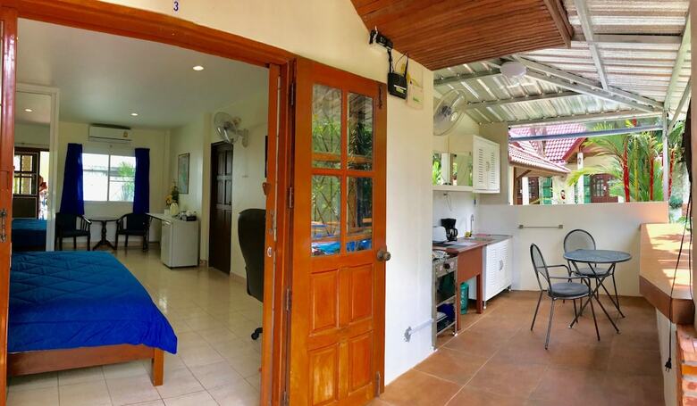 Hotel Falang Paradise