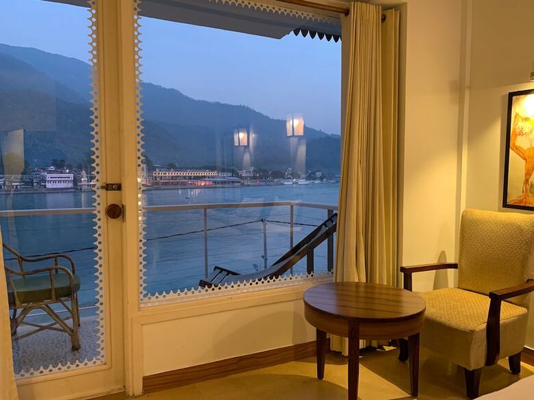Hotel Yog Niketan By Sanskriti