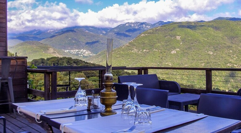 Bed & Breakfast Maison D?h�tes Zella