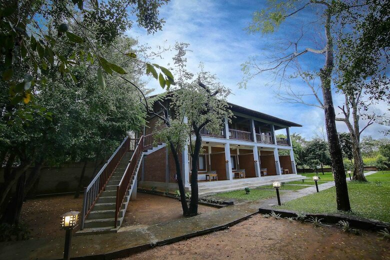 Hotel Elephas Resort & Spa