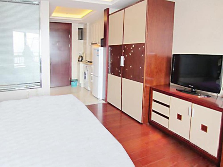 Shanghai City Center Boutique Apartment