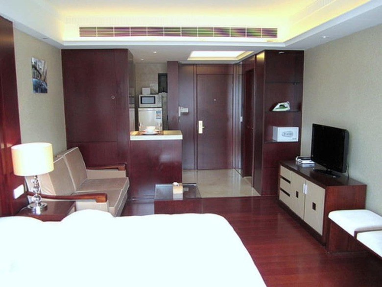 Shanghai City Center Boutique Apartment