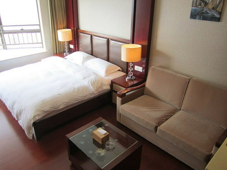 Shanghai City Center Boutique Apartment