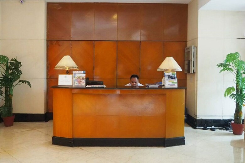 Amazing Marina Residential Suites