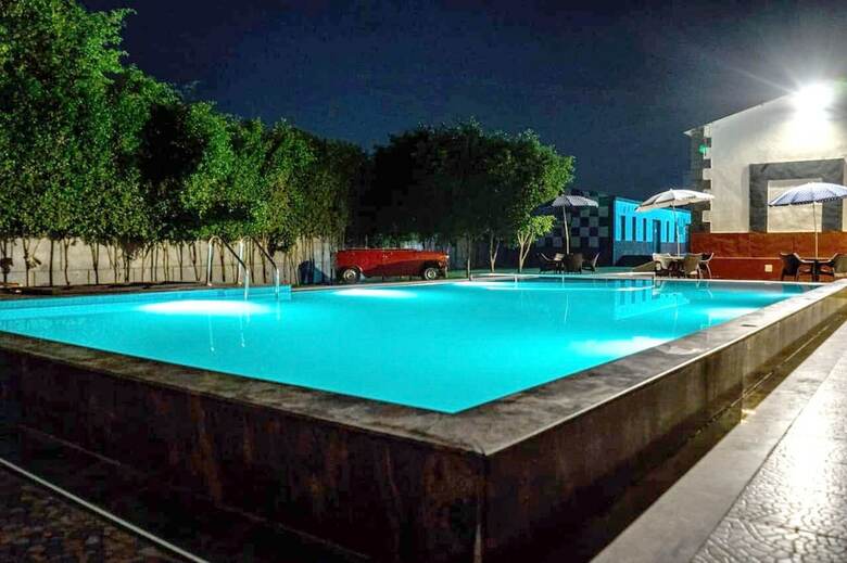 Hotel Vrinda Anandam Resorts