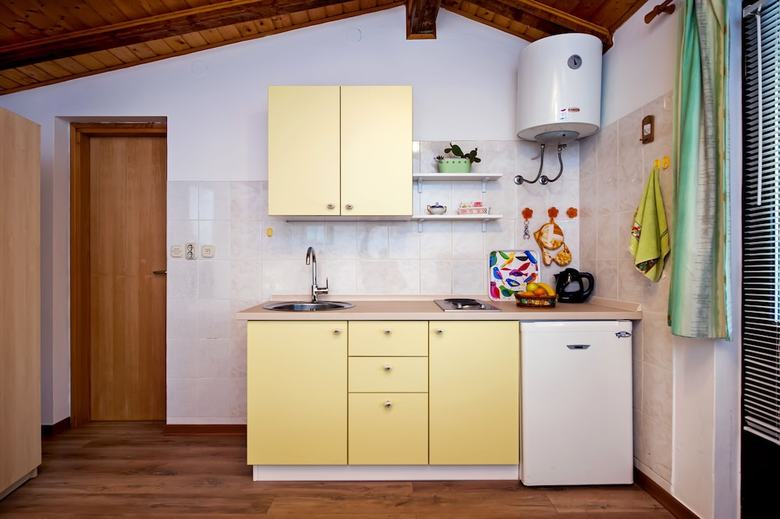 Hotel Apartments & Rooms Chiara