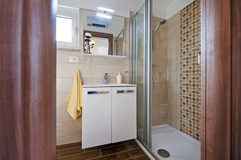 Hotel Apartments & Rooms Chiara