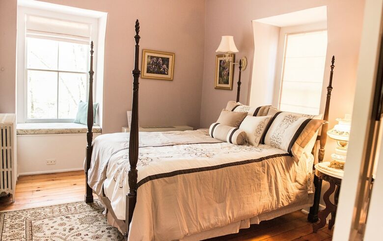 The Bevin House Bed & Breakfast