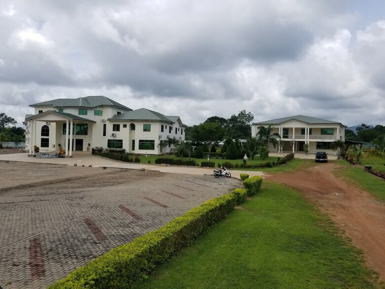 Majestic Ville Hotel Resort Ltd