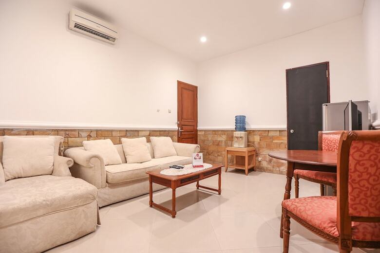 Hotel Oyo 135 Menteng Guest House