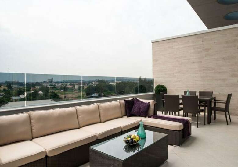 The Envoy Hotel