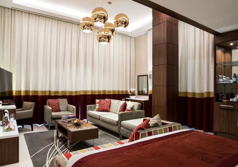 The Envoy Hotel