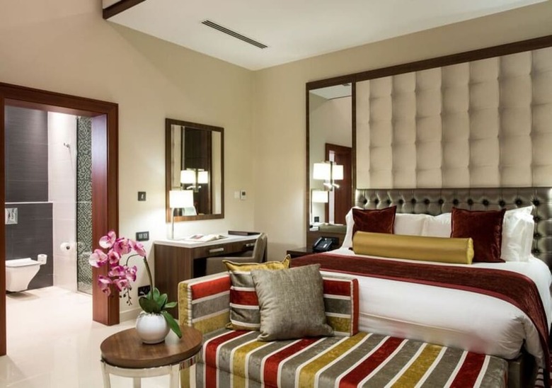 The Envoy Hotel